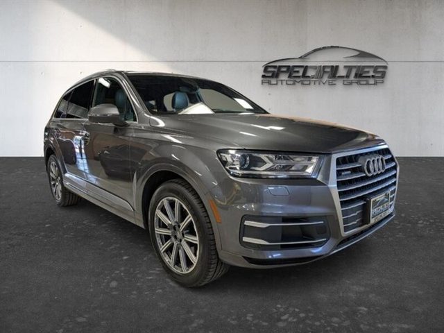 2019 Audi Q7 Premium AWD photo