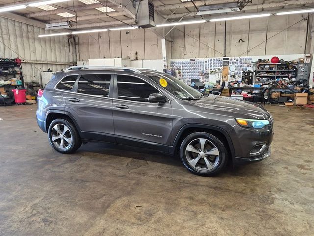 2019 Jeep Cherokee Limited FWD photo