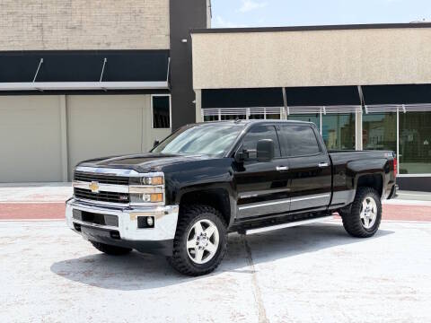 2015 Chevrolet Silverado 2500HD LTZ 4WD photo