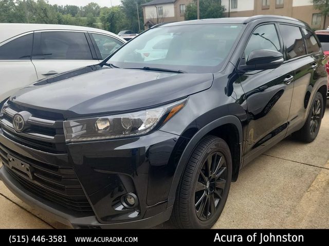 2019 Toyota Highlander SE AWD photo