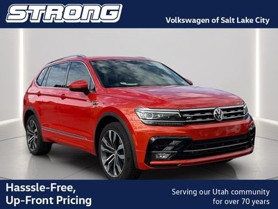 2019 Volkswagen Tiguan SEL Premium R-Line AWD photo