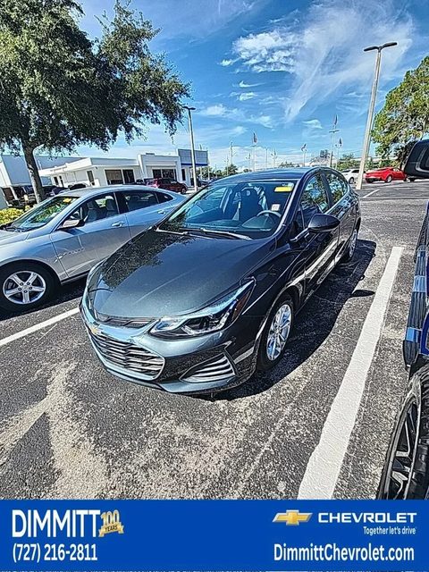 2019 Chevrolet Cruze LT FWD photo