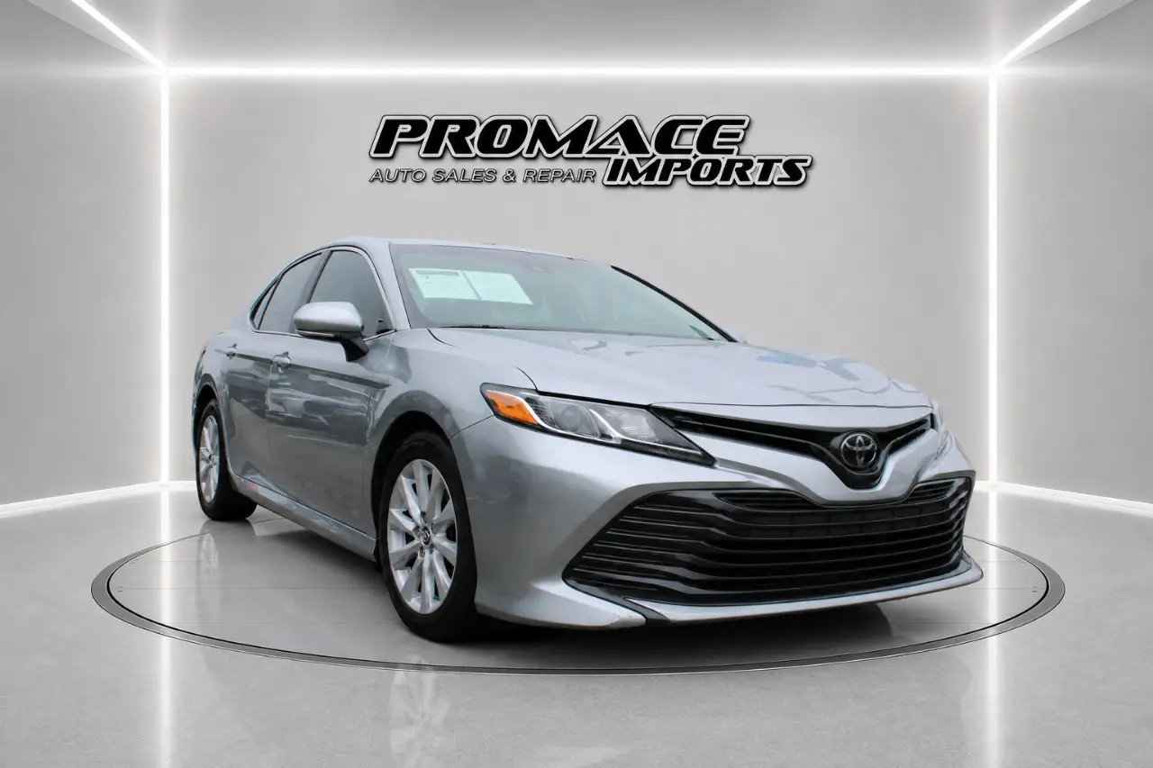 2019 Toyota Camry LE FWD photo