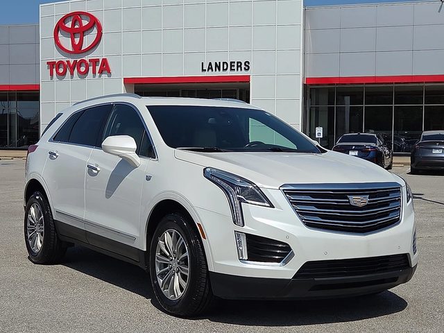 2019 Cadillac XT5 Luxury FWD FWD photo