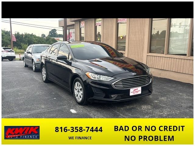 2019 Ford Fusion S FWD photo