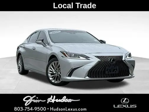 2019 Lexus ES ES 300h Luxury FWD photo