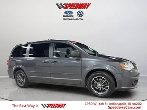 2017 Dodge Grand Caravan SXT FWD photo