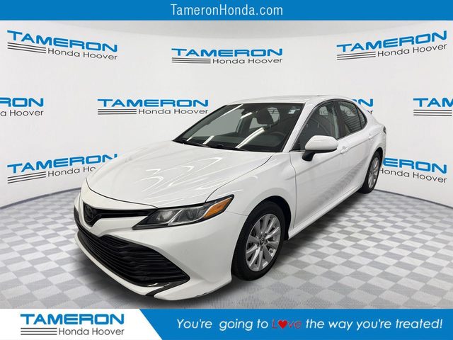 2019 Toyota Camry LE FWD photo