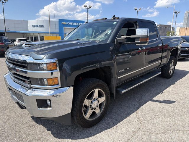 2019 Chevrolet Silverado 2500HD LTZ 4WD photo