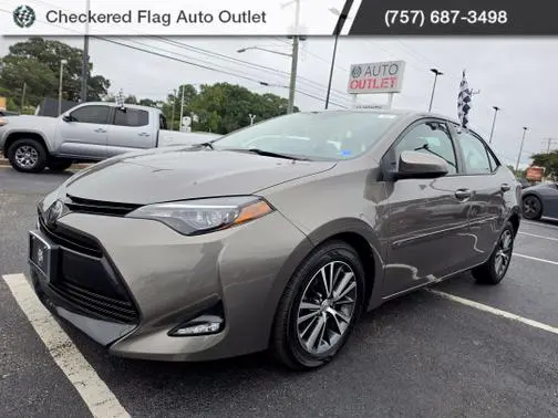 2018 Toyota Corolla LE FWD photo