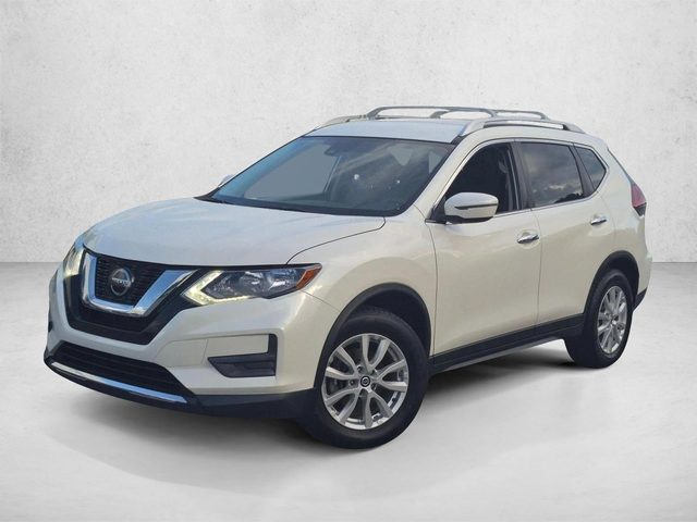 2019 Nissan Rogue SV FWD photo