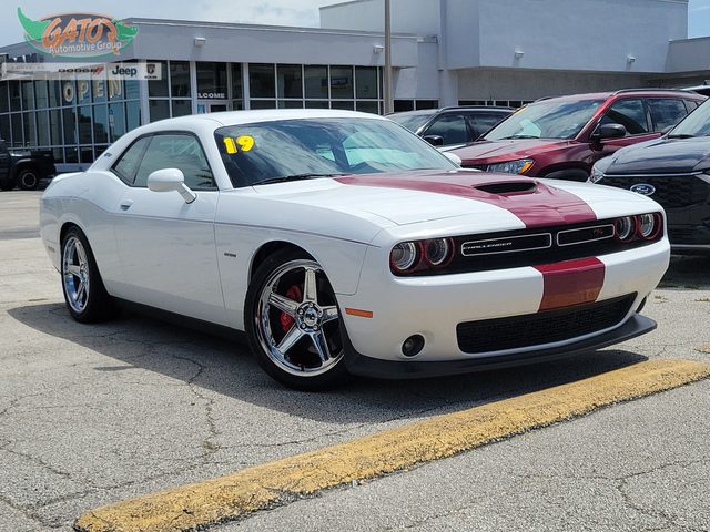 2019 Dodge Challenger R/T RWD photo