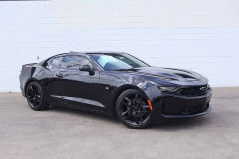 2019 Chevrolet Camaro 1LT RWD photo