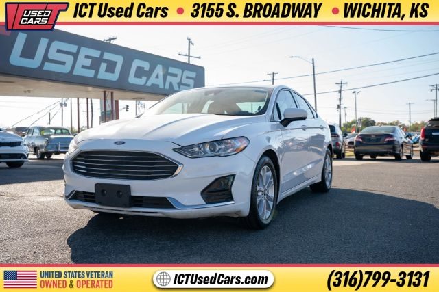 2019 Ford Fusion SE FWD photo