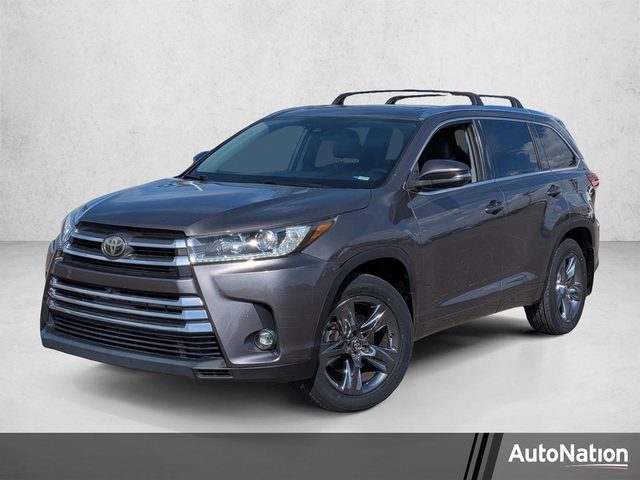2019 Toyota Highlander Limited Platinum AWD photo