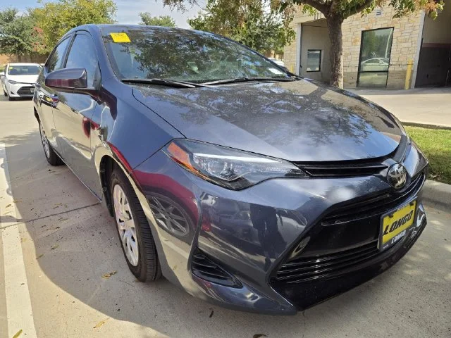 2019 Toyota Corolla LE FWD photo