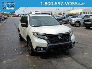 2019 Honda Passport Touring AWD photo