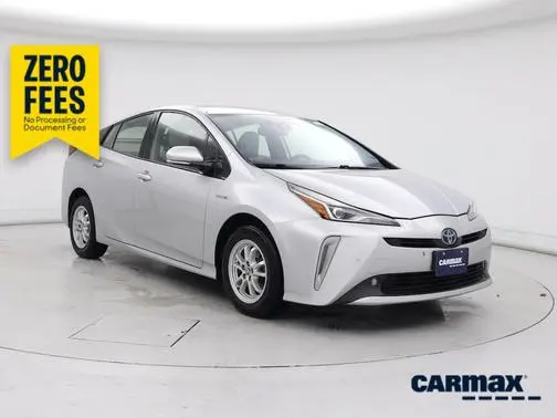 2019 Toyota Prius XLE AWD photo