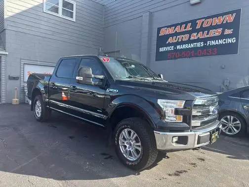 2017 Ford F-150 LARIAT 4WD photo