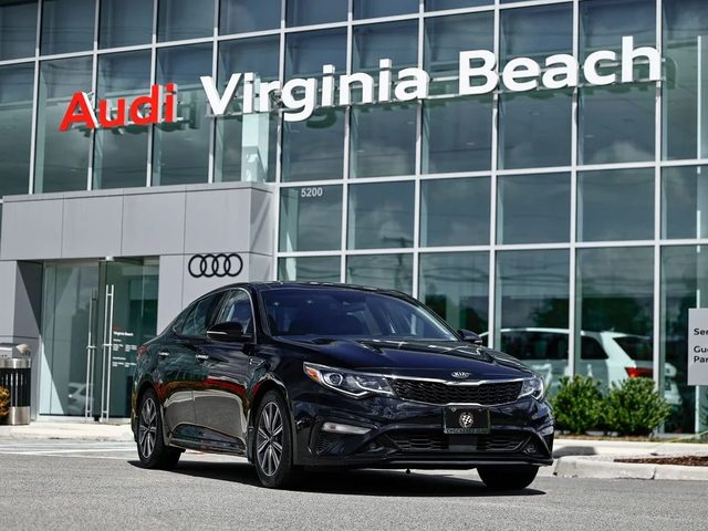2019 Kia Optima EX FWD photo