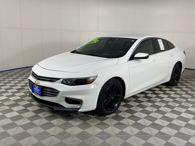 2018 Chevrolet Malibu LT FWD photo