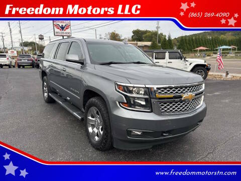 2019 Chevrolet Suburban LT 4WD photo