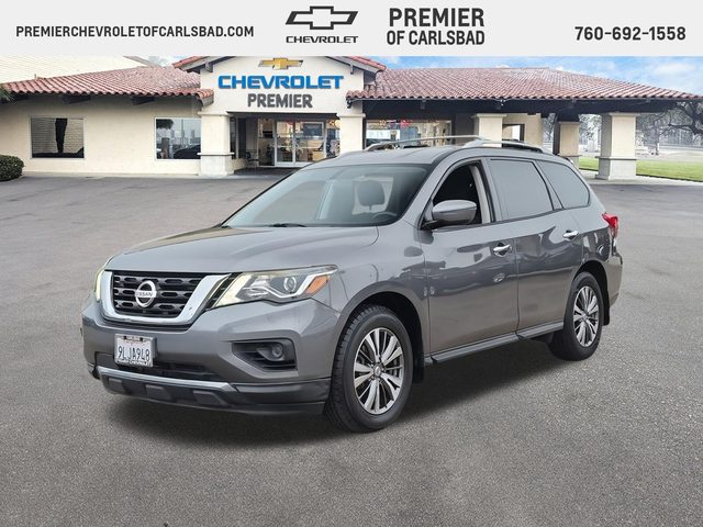 2019 Nissan Pathfinder S FWD photo