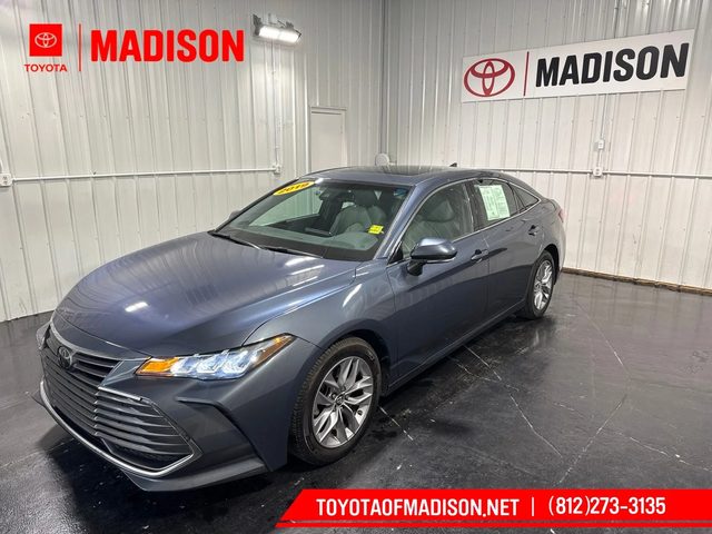 2019 Toyota Avalon XLE FWD photo