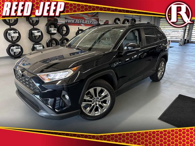 2019 Toyota RAV4 XLE Premium FWD photo