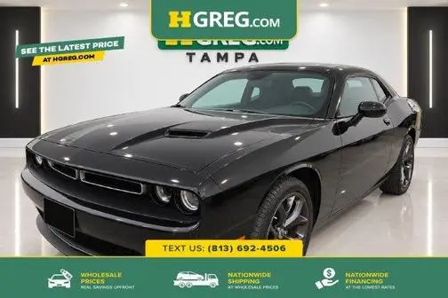 2019 Dodge Challenger SXT RWD photo