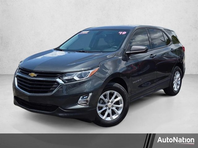 2019 Chevrolet Equinox LS FWD photo