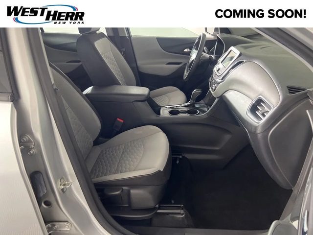 2019 Chevrolet Equinox LS FWD photo