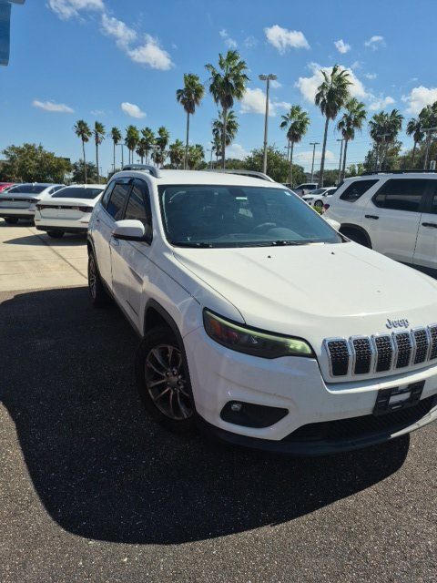 2019 Jeep Cherokee Latitude Plus FWD photo