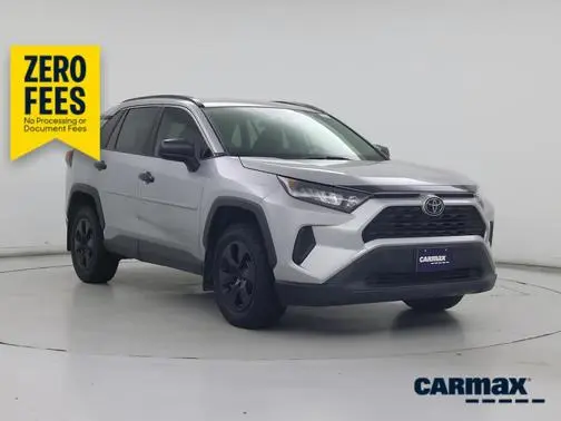 2019 Toyota RAV4 LE AWD photo
