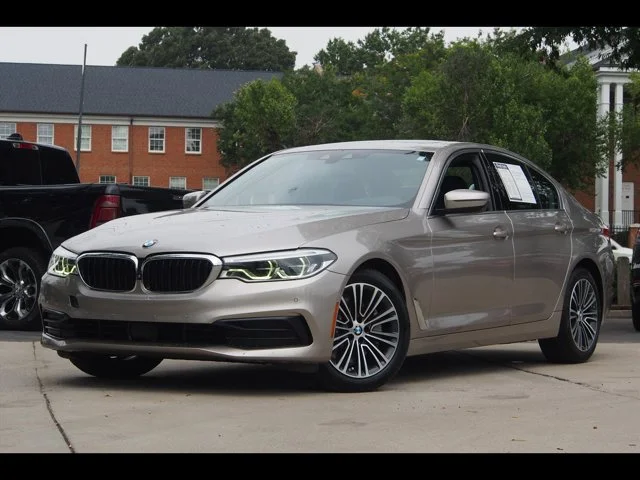 2019 BMW 5 Series 530i xDrive AWD photo