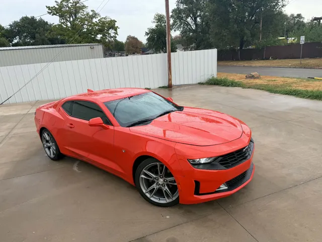 2019 Chevrolet Camaro 1LT RWD photo