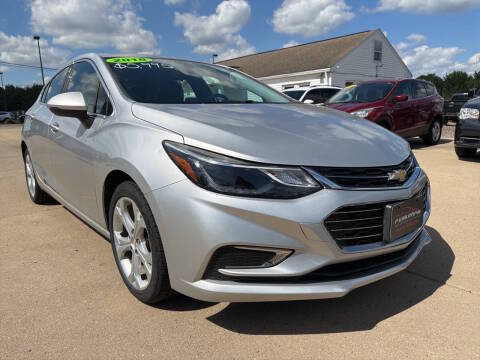 2018 Chevrolet Cruze Premier FWD photo