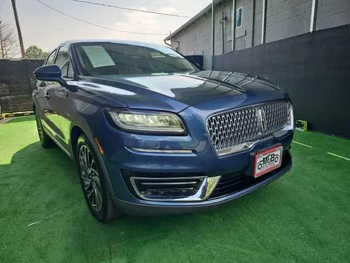 2019 Lincoln Nautilus Reserve AWD photo