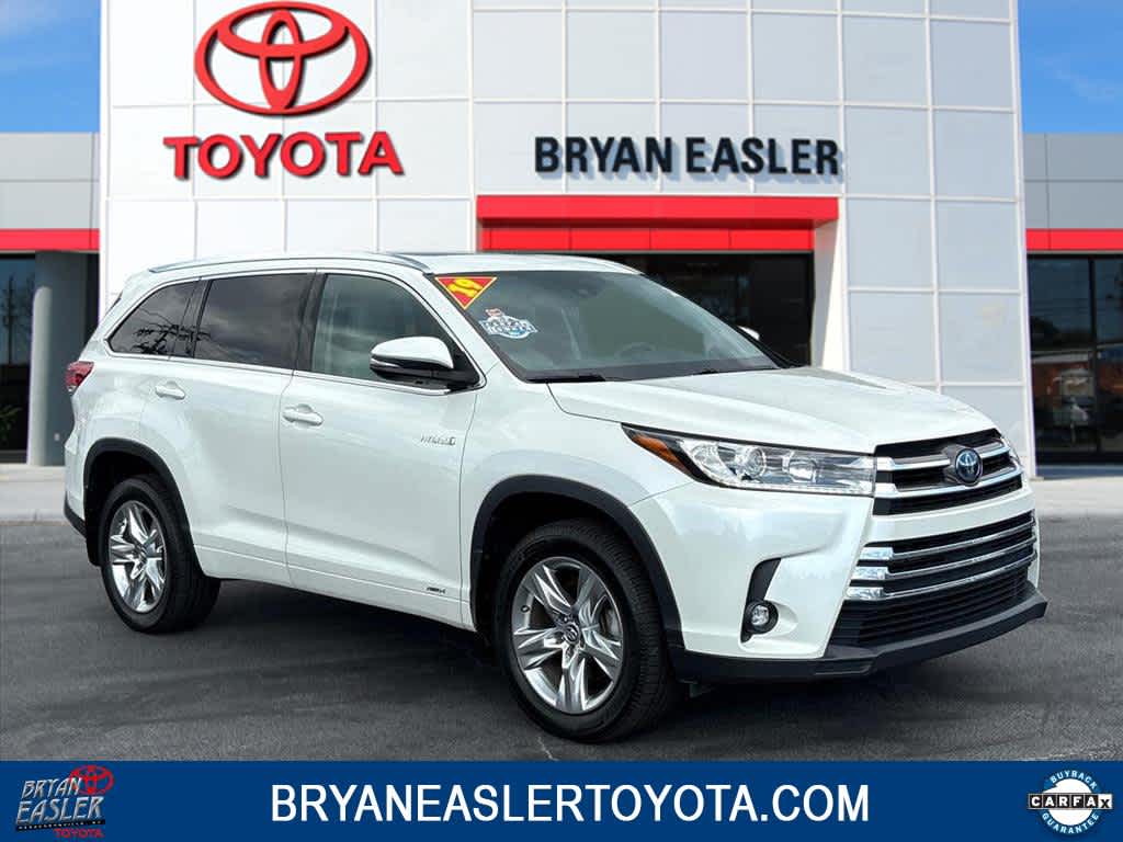 2019 Toyota Highlander Hybrid Limited AWD photo