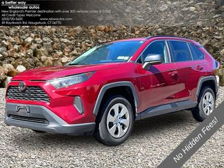 2019 Toyota RAV4 LE AWD photo