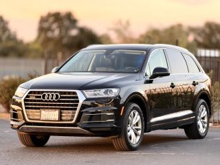 2019 Audi Q7 Premium AWD photo