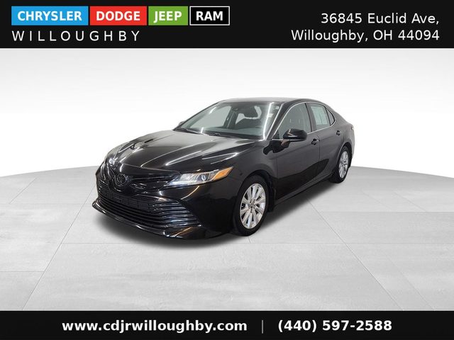 2019 Toyota Camry LE FWD photo