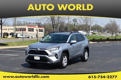 2019 Toyota RAV4 XLE AWD photo