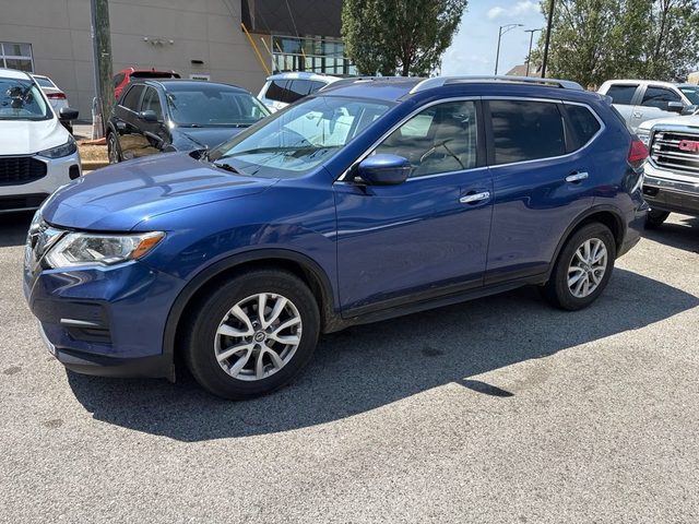 2017 Nissan Rogue SV FWD photo