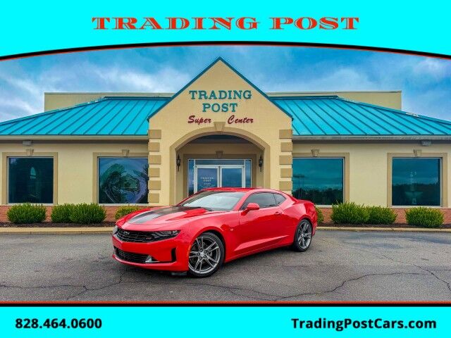 2019 Chevrolet Camaro 1LT RWD photo