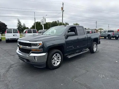 2019 Chevrolet Silverado 1500 LT 4WD photo