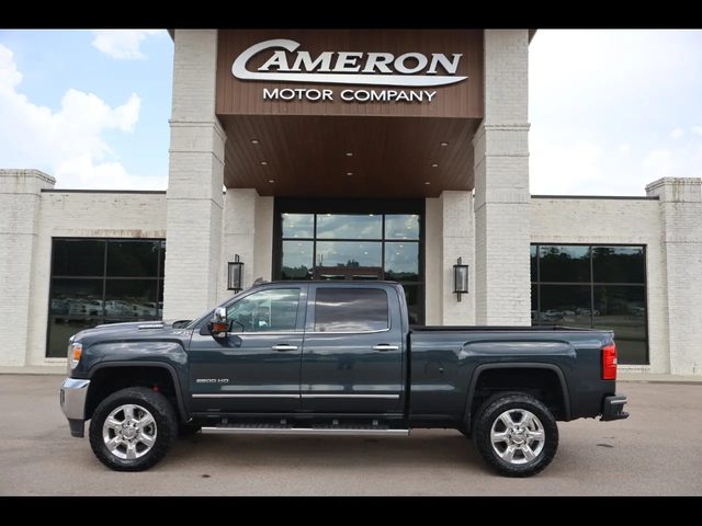 2019 GMC Sierra 2500HD SLT 4WD photo