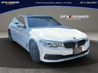 2019 BMW 5 Series 530i RWD photo