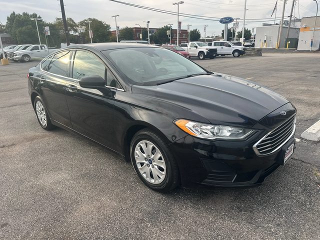 2019 Ford Fusion S FWD photo