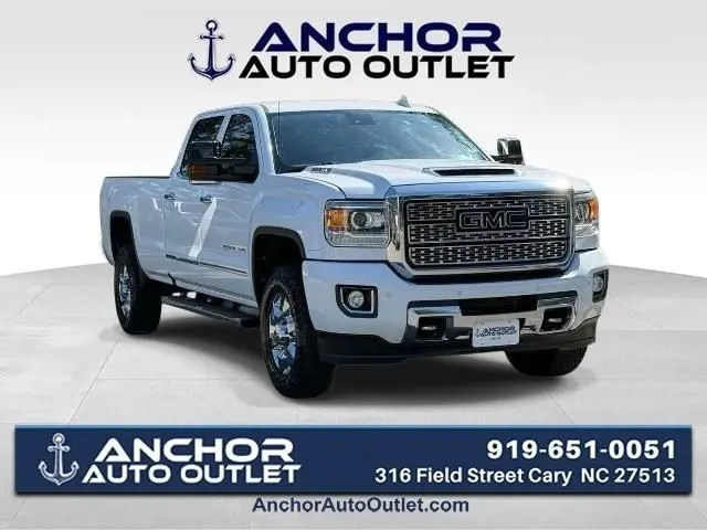 2019 GMC Sierra 3500HD Denali 4WD photo
